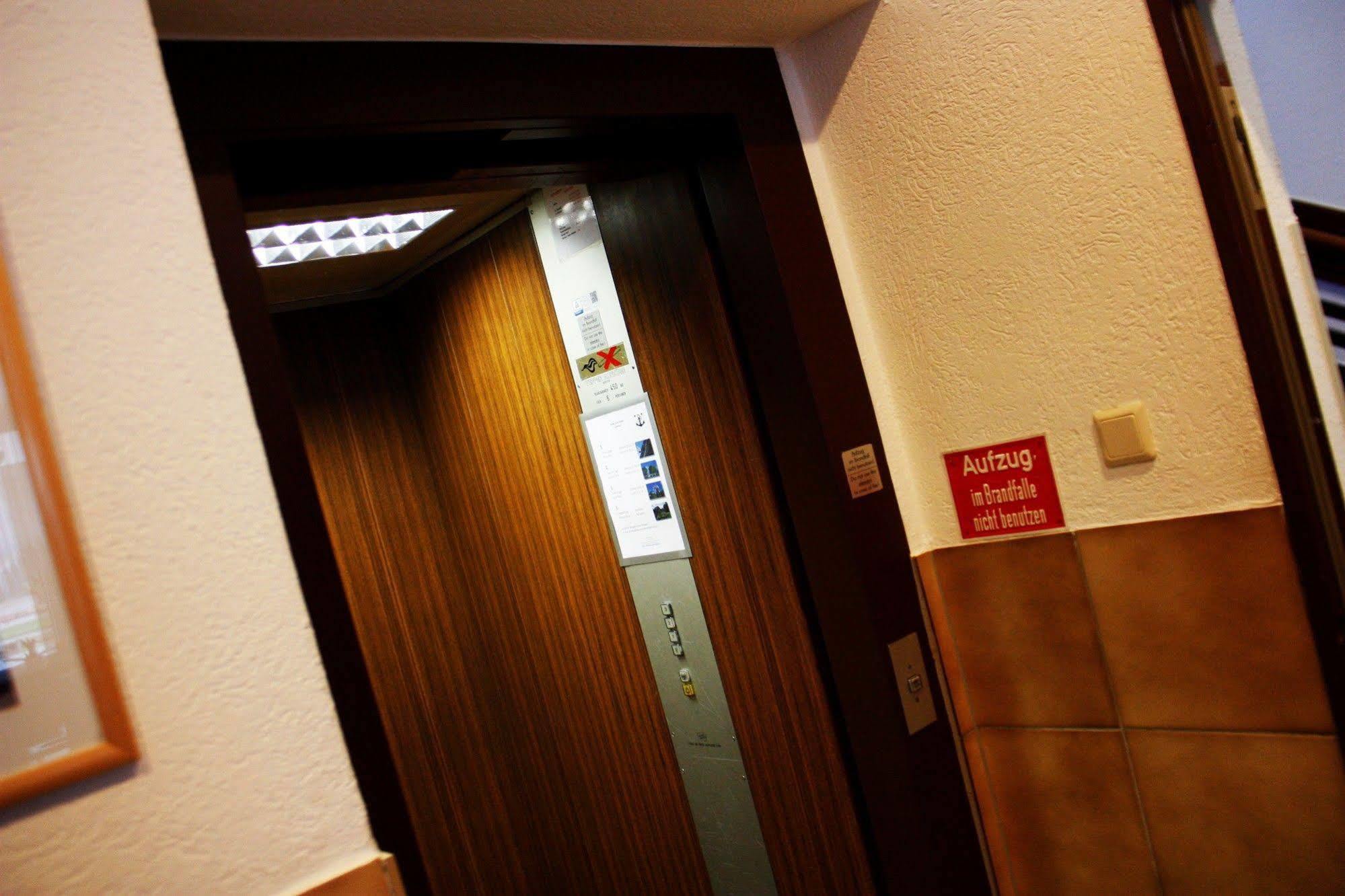 Hotel Zum Anker Andernach Zewnętrze zdjęcie